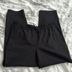 Lululemon Tapered Leg Mid Rise Pant 7/8 Length Luxtreme Size  Medium